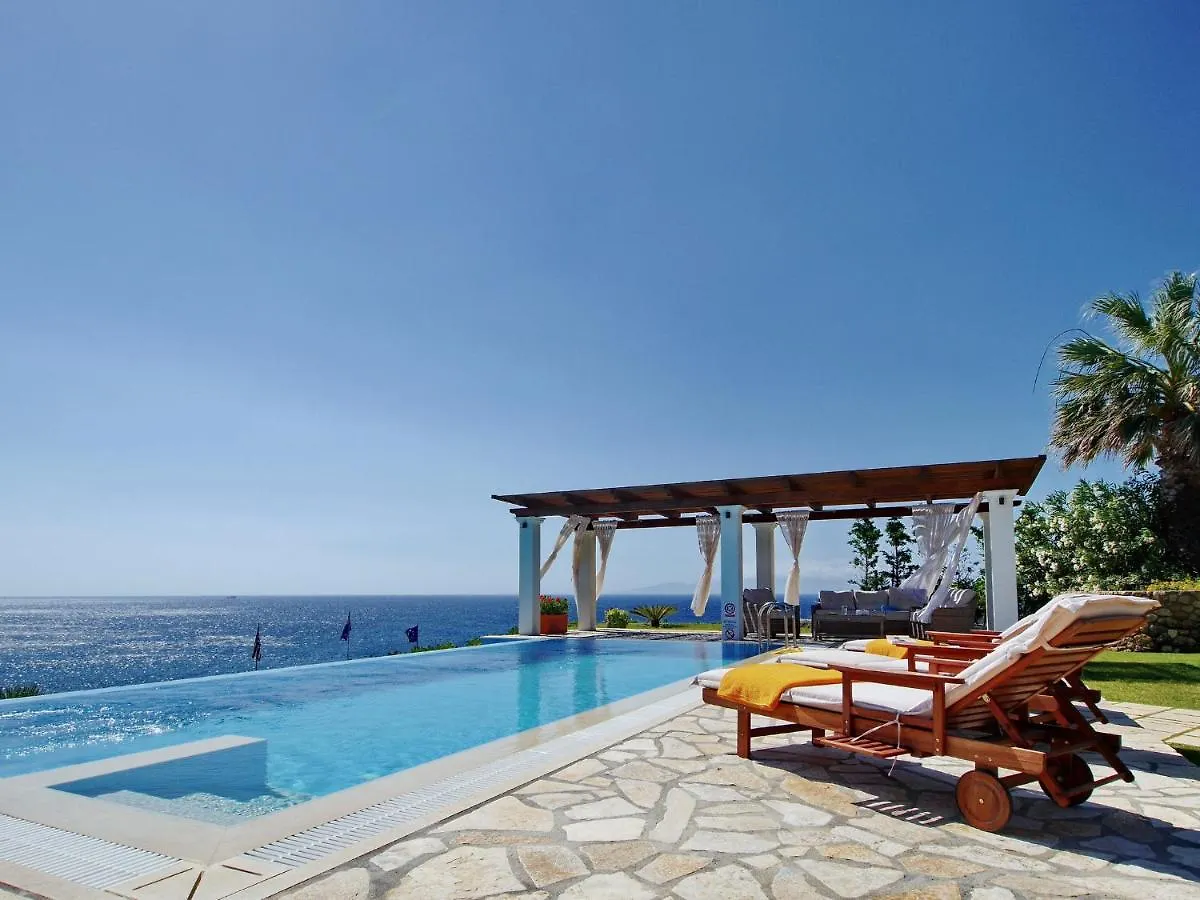 Villa Odysseus Spartià Grécia
